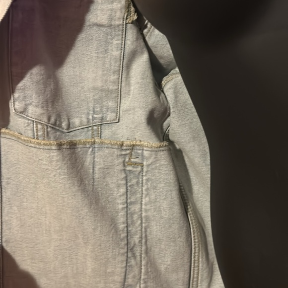 H&M Slim Fit Hooded Denim Jacket - Picture 2 of 4